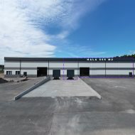 Nowoczesny magazyn z biurami - Wolframowa 12