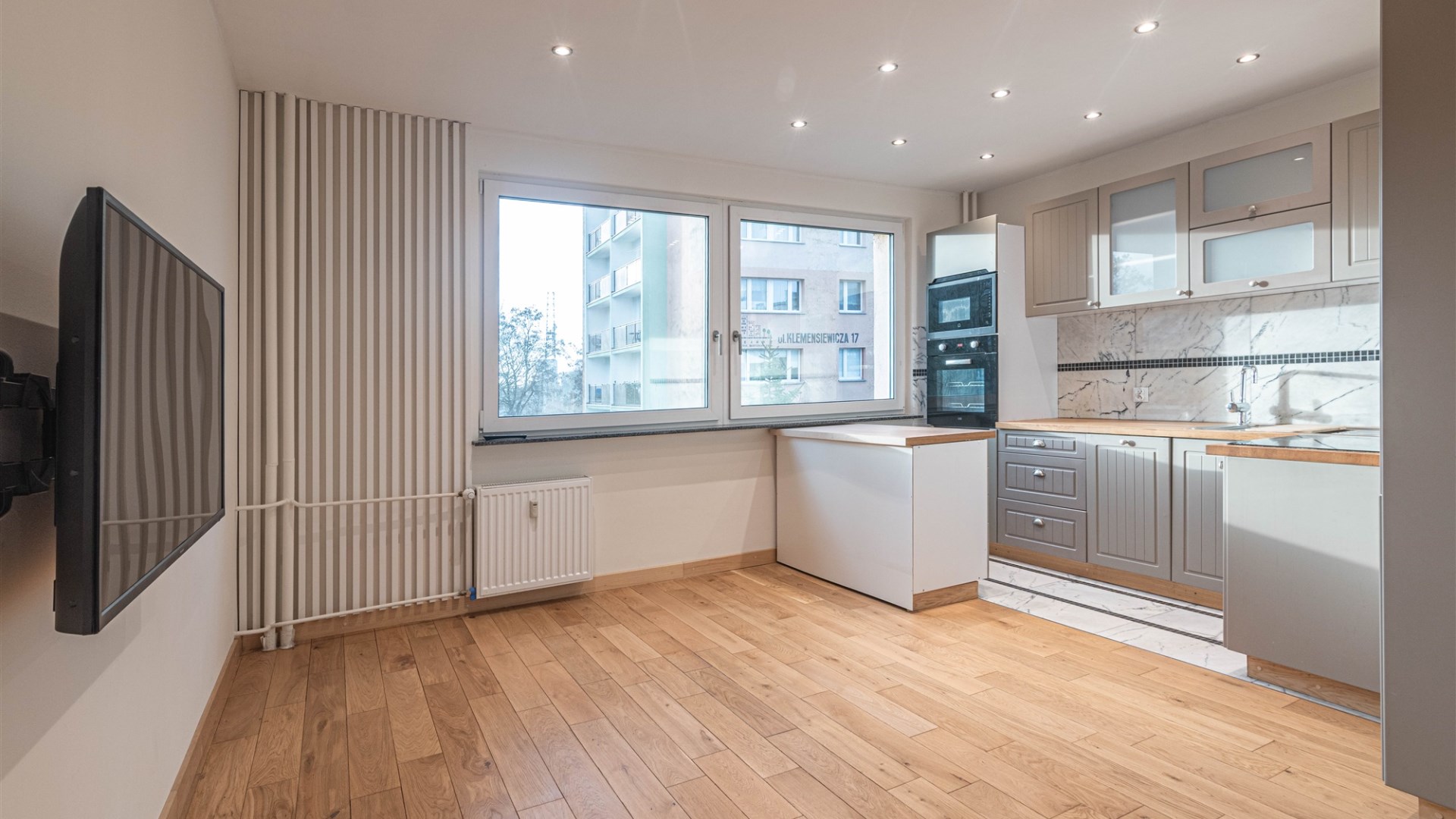 Mieszkanie na sprzedaż