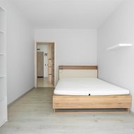 Mieszkanie 2 pokojowe Gen.Maczka , balkon,winda 