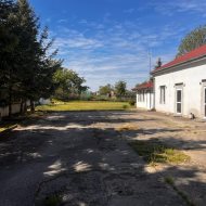 Dom na sprzedaż