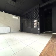 Lokal usługowy na wynajem – ul. Krzywoustego