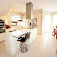 Mierzyn 5pok. 250/198m2, droga, media - Komfortowy