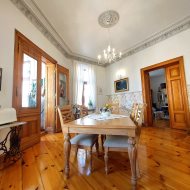 Na sprzedaż wyjątkowe mieszkanie w kamienicy 