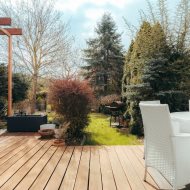 SZEREGOWIEC NA STRZEŻONYM OSIEDLU