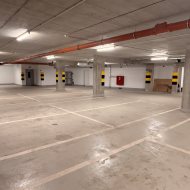 BULWARY - LOKAL UŻYTKOWY - PARTER - WITRYNA 