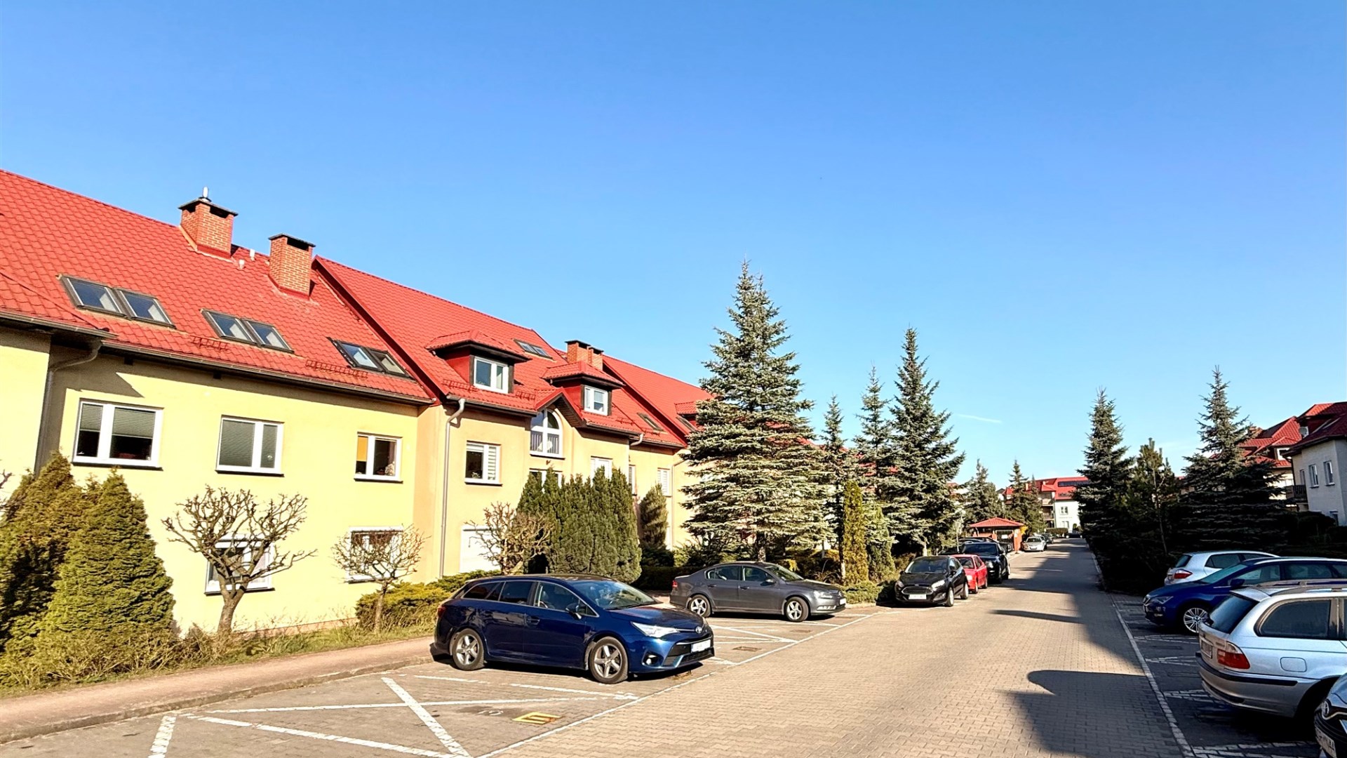 POGODNO - OS. HORESZKÓW - KAWALERKA Z SYPIALNIĄ 