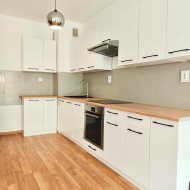 Wynajem 2 pokoje, parking, ogródek, Gumieńce!