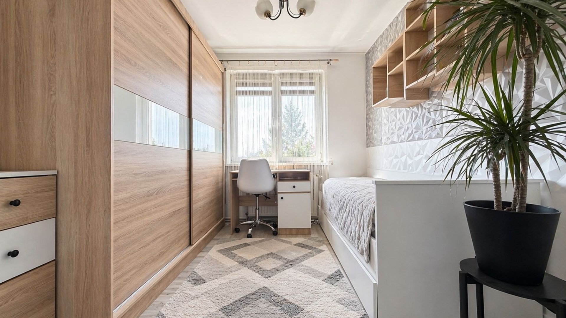 Działka, pom gosp, pole uprawne 