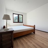 Pompa ciepła||obok lasu||płaska działka