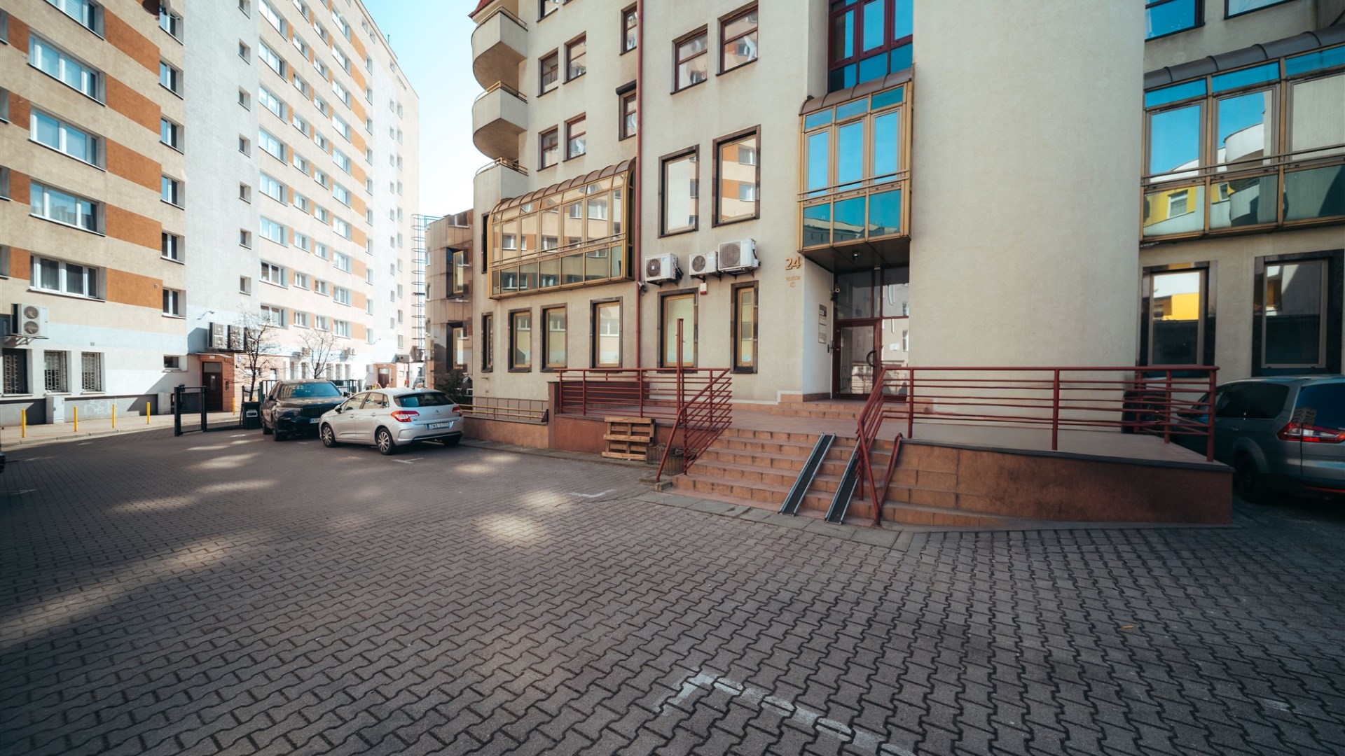 98 m2 | Centrum | Parking | Winda 