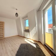 CENTRUM 2000r. 3pok. 71,1m2 (możliwość 4 pokoju).
