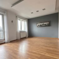 Komfortowe, duże mieszkanie z balkonem i 2 łazien