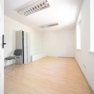 Obiekt produkcyjny | 1232 m2 | 507 m2 | A6 i S3