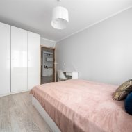 2 pokoje | Wysoki Standard | Nowe Miasto | Balkon