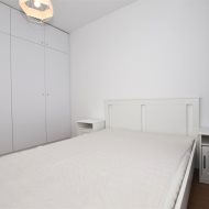Na wynajem 2 pokoje z balkonem