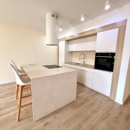 APARTAMENT 125m2 5pok. 2 garaże - Park Kasprowicza
