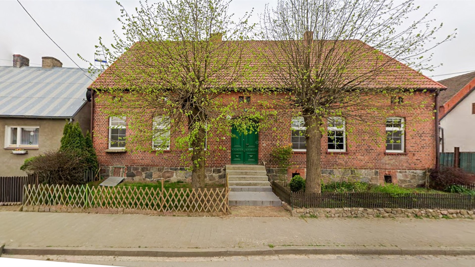 194 m²|7 pokoi|Ogród|Jeziora|Lasy|Działka 27813m²