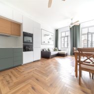 3 pokoje w sercu Centrum – o krok od deptaku 