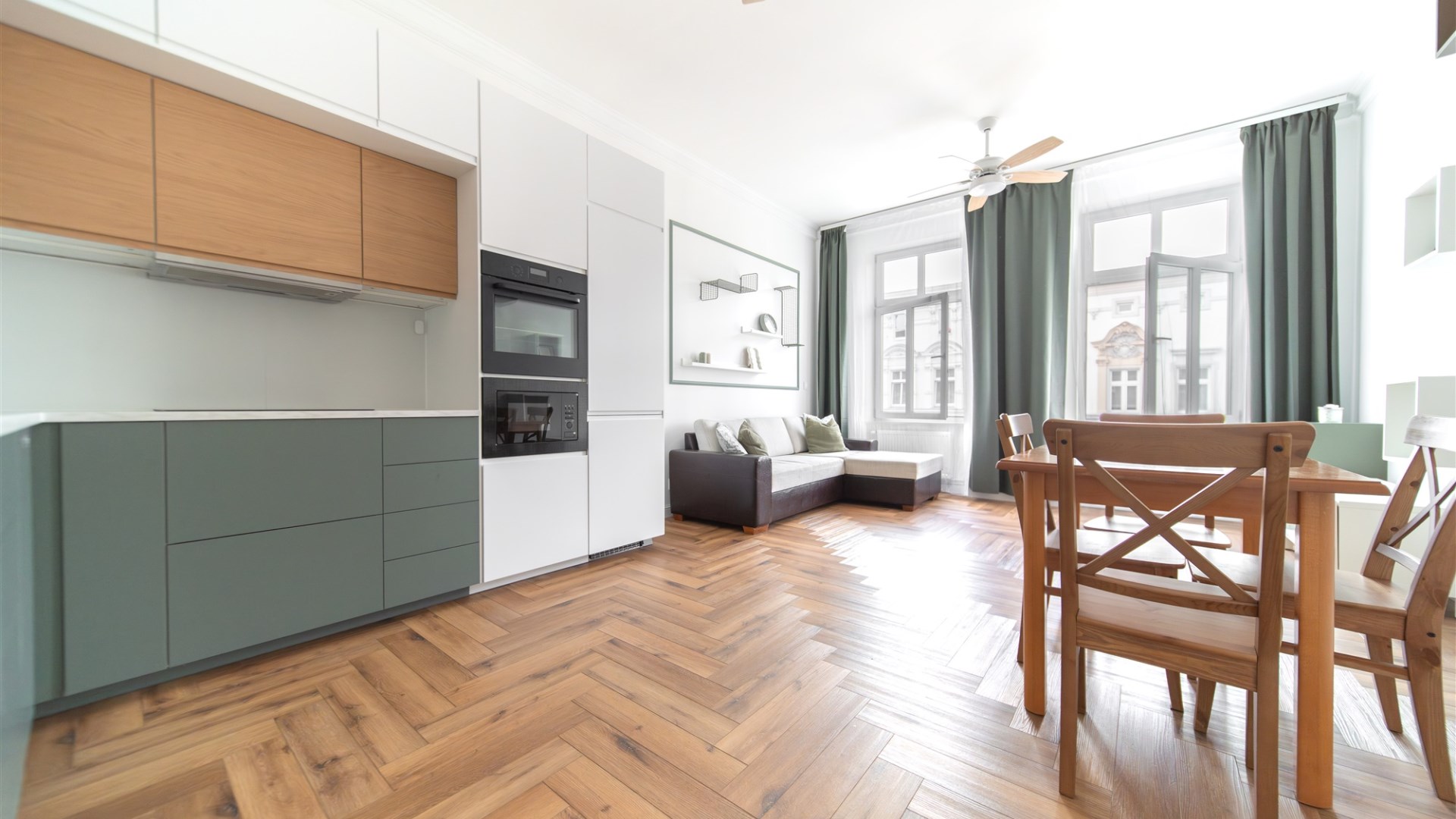 3 pokoje w sercu Centrum – o krok od deptaku 