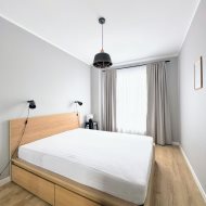 2 pokoje z balkonem 