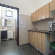 Budynek biurowy 92m²z halą 180m²| Działka 1201m²