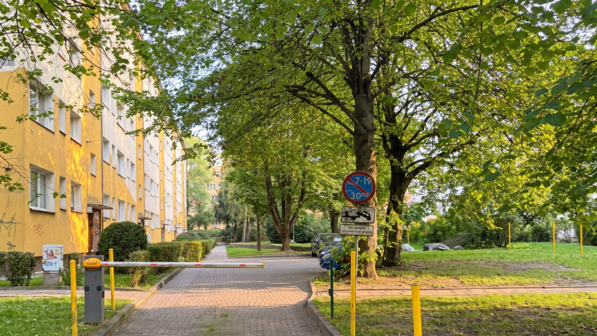 3 pokoje w Centrum do remontu - spółdzielcze wł. 